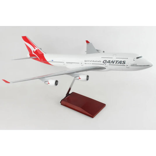 QANTAS 747-400 Model 1:100 Scale - Cadetshop