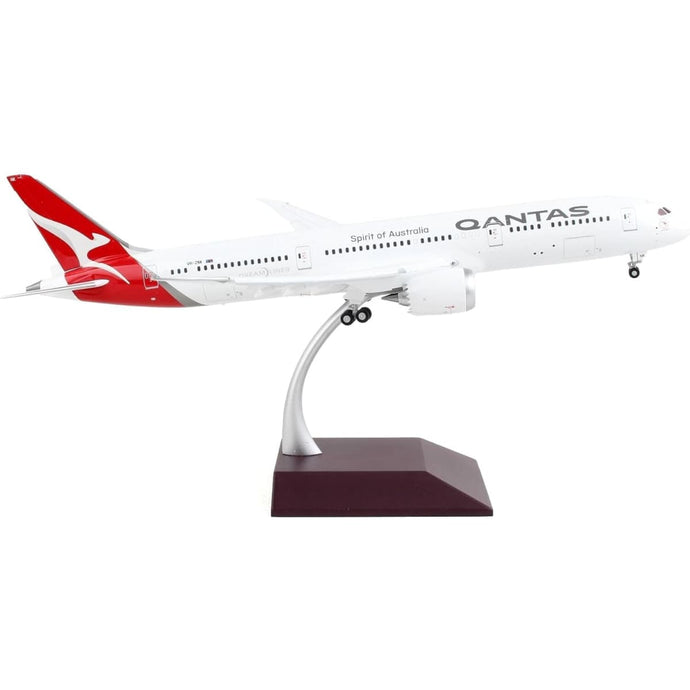 QANTAS B787-9 Die Cast Model 1:200 Scale - Cadetshop