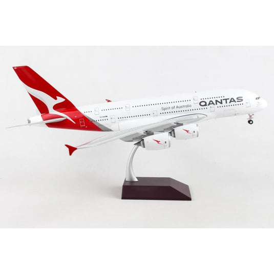 QANTAS A380-800 Die Cast Model 1:200 Scale - Cadetshop