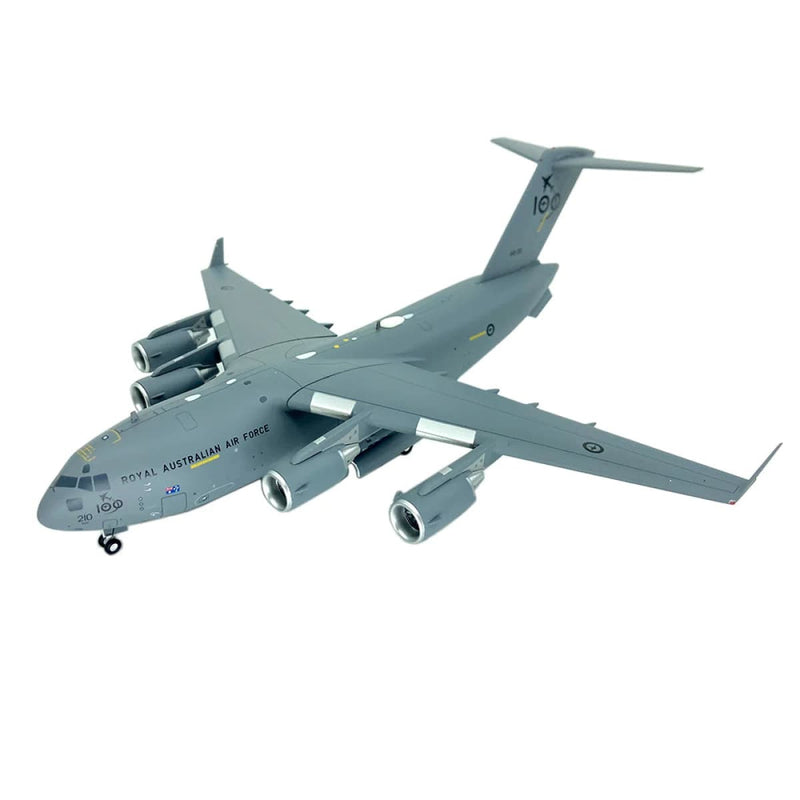 Load image into Gallery viewer, RAAF C-17A Globemaster Die Cast Model 1:200 Scale - Cadetshop

