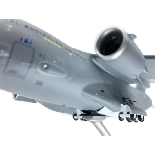 RAAF C-17A Globemaster Die Cast Model 1:200 Scale - Cadetshop