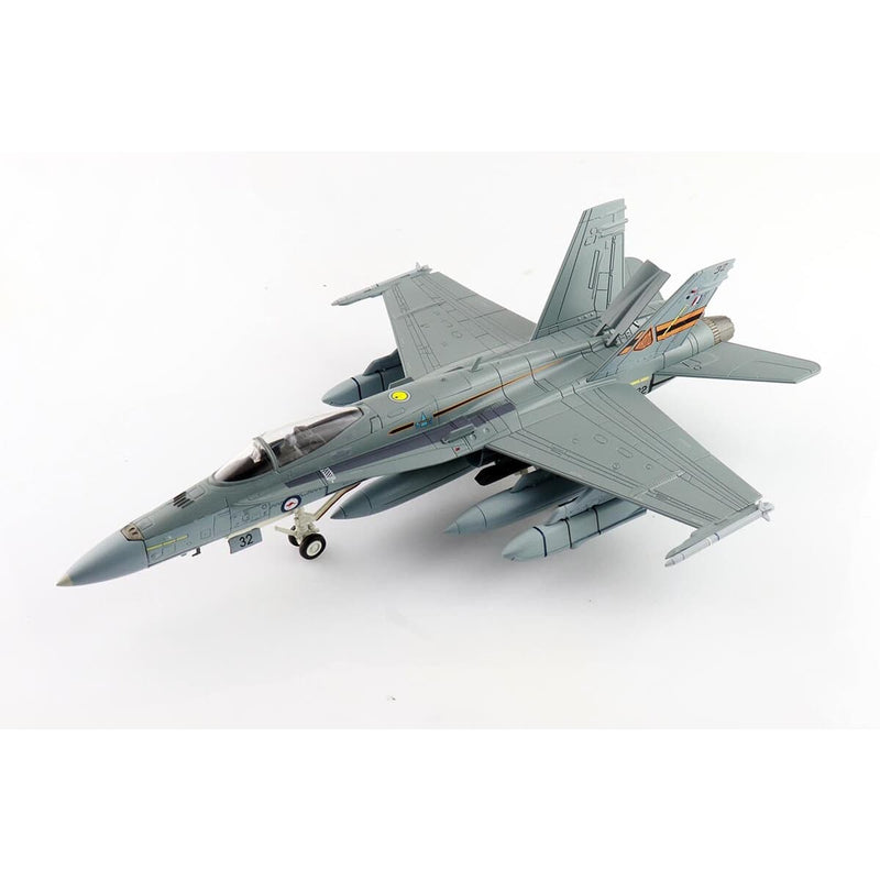 Load image into Gallery viewer, RAAF F/A-18A Hornet Die Cast Model 1:72 Scale ARDU A21-32 - Cadetshop
