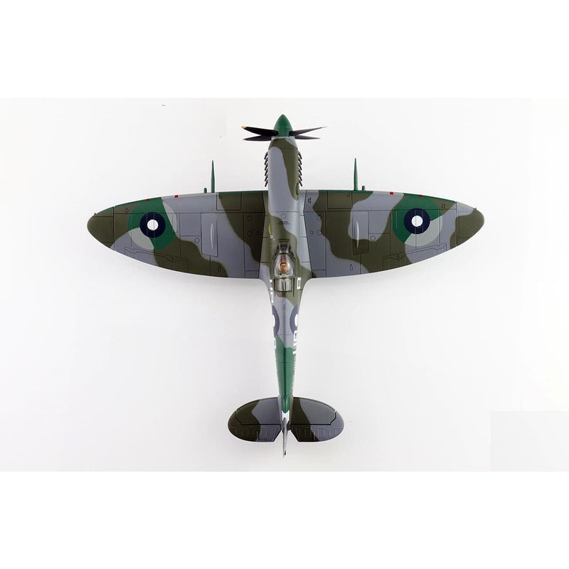 Load image into Gallery viewer, RAAF Supermarine Spitfire MK.VIII Mac III 1:48 - Cadetshop

