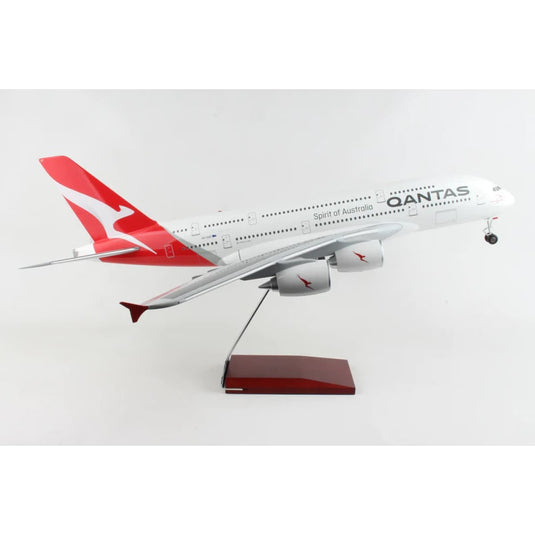 QANTAS A380 Model 1:100 Scale - Cadetshop