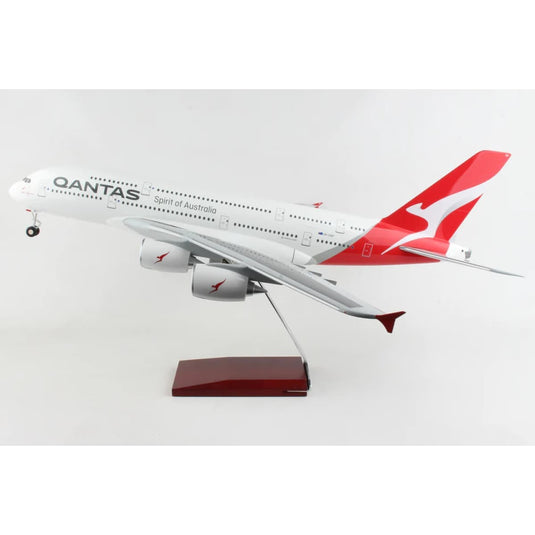 QANTAS A380 Model 1:100 Scale - Cadetshop