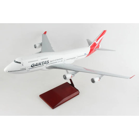 QANTAS 747-400 Model 1:100 Scale - Cadetshop